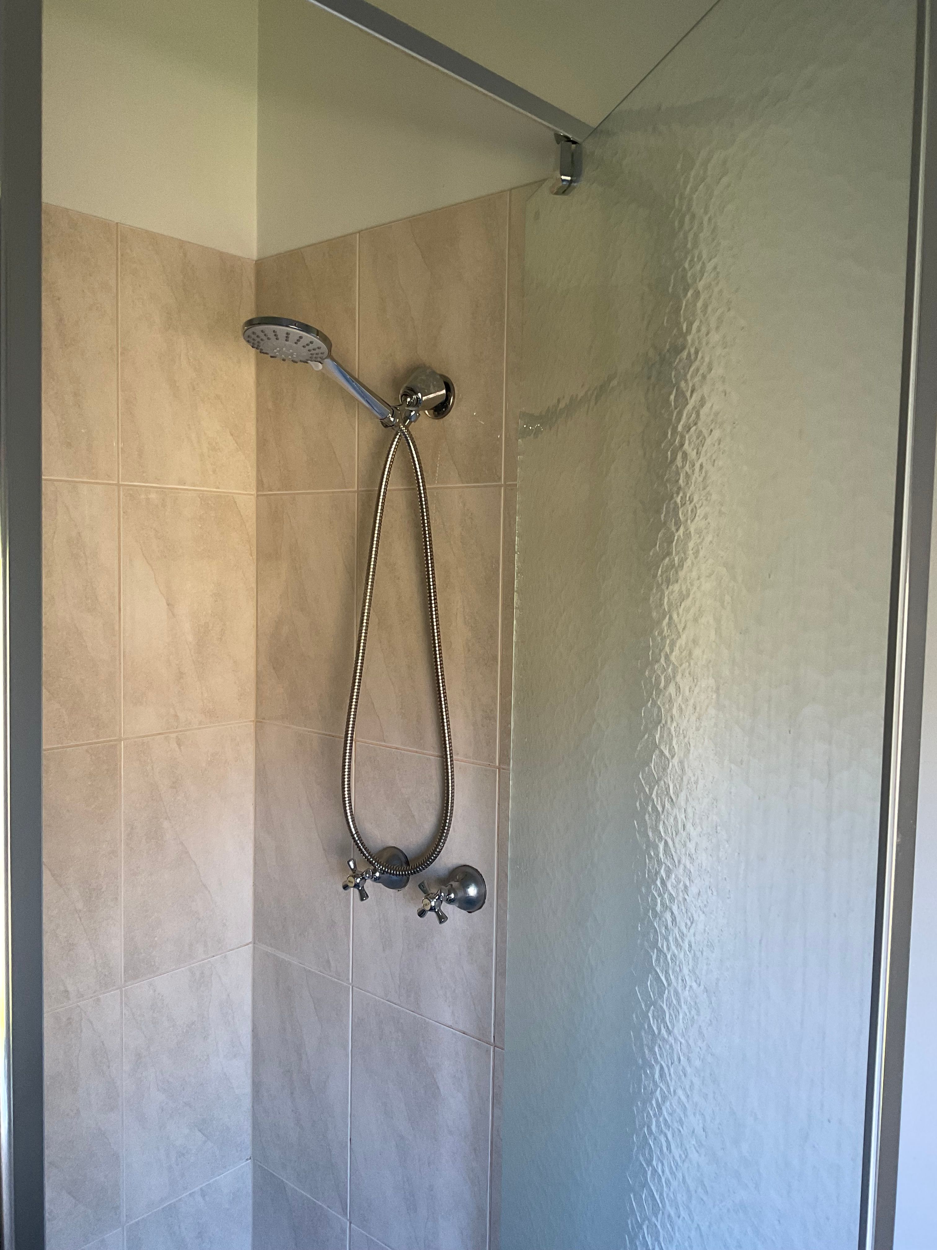 How to fix a dripping handheld showerhea... Bunnings community