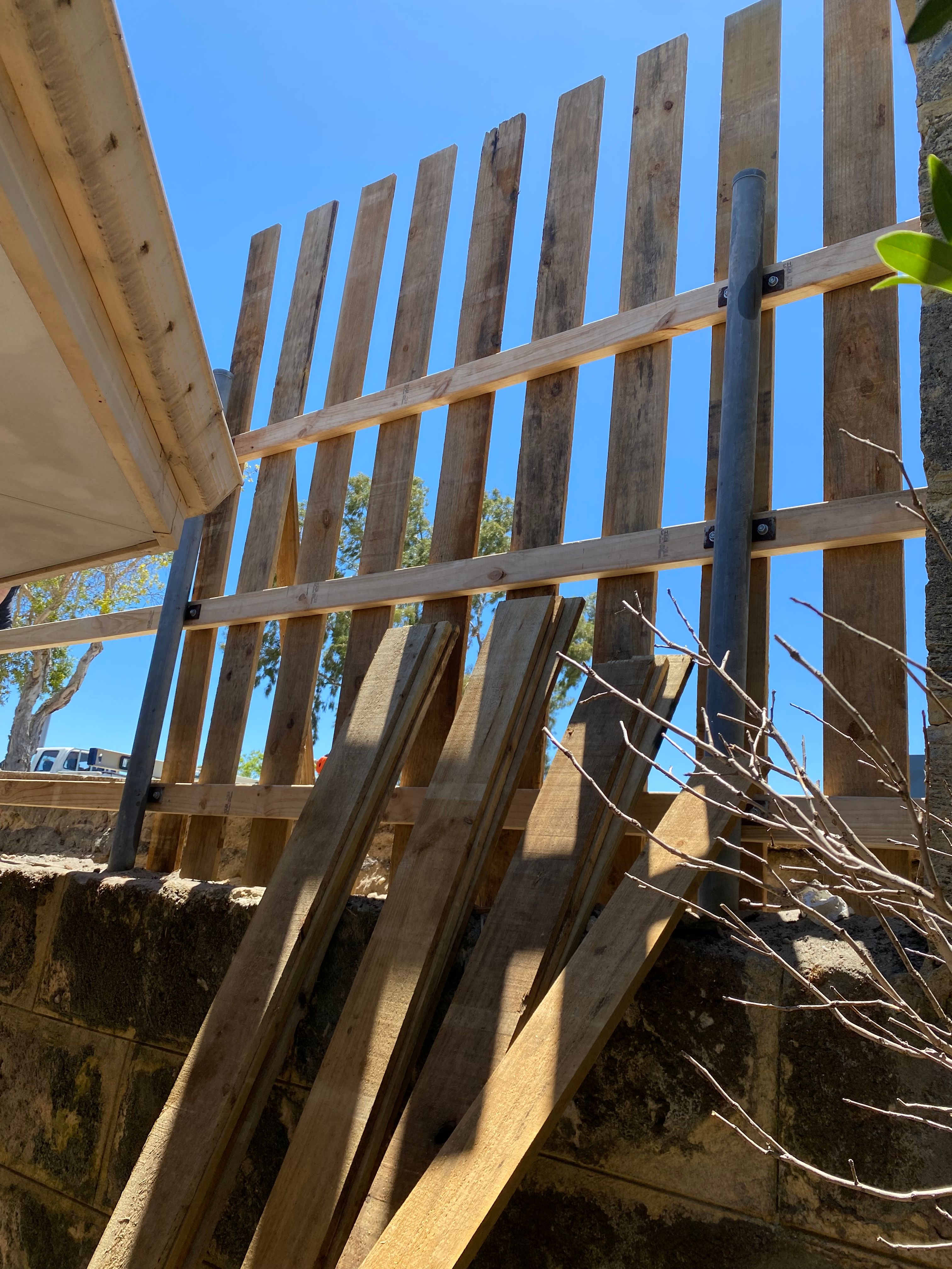 D.I.Y. paling fence Bunnings community