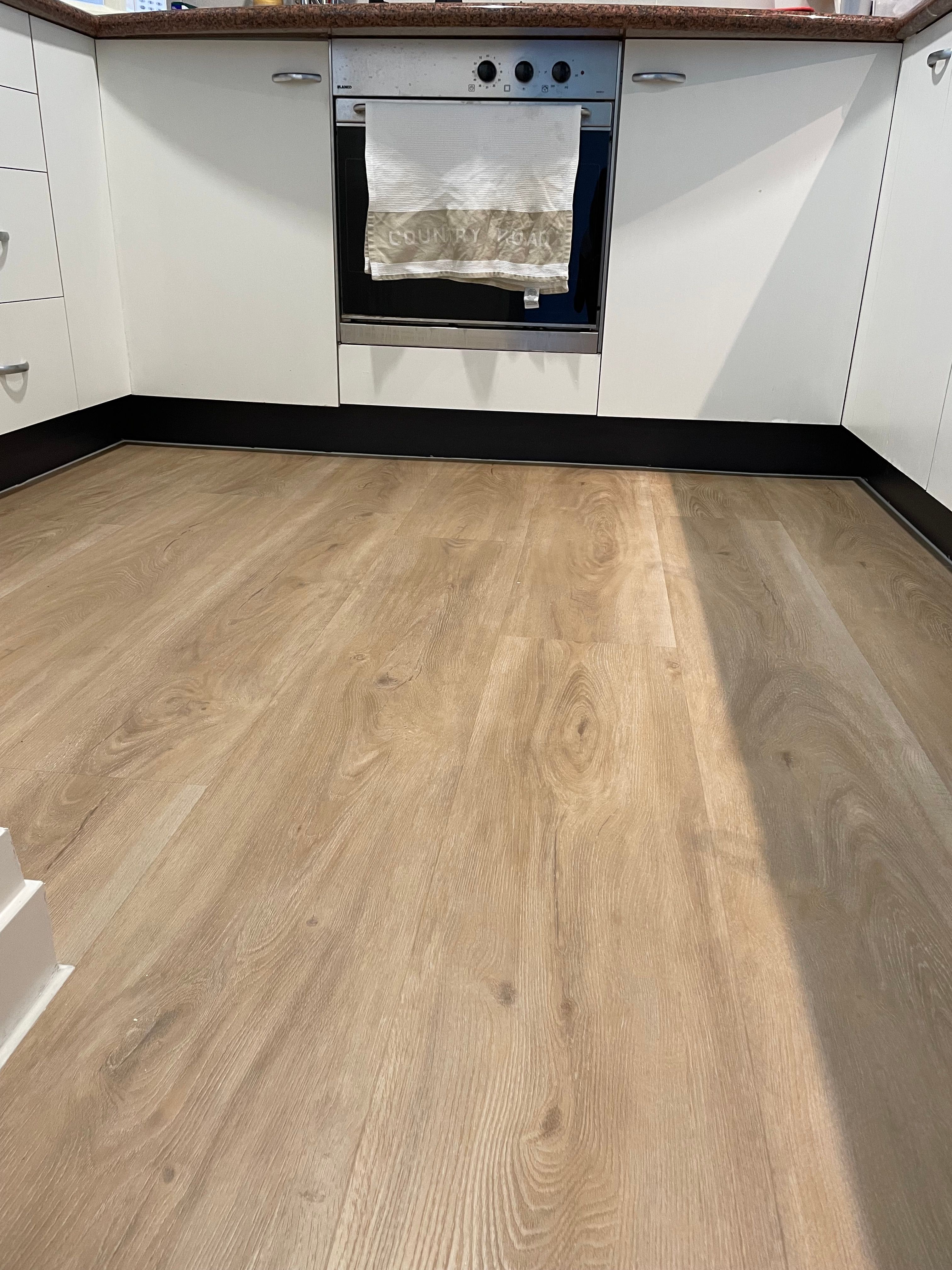 How to paint kickboard under kitchen cup... Bunnings community