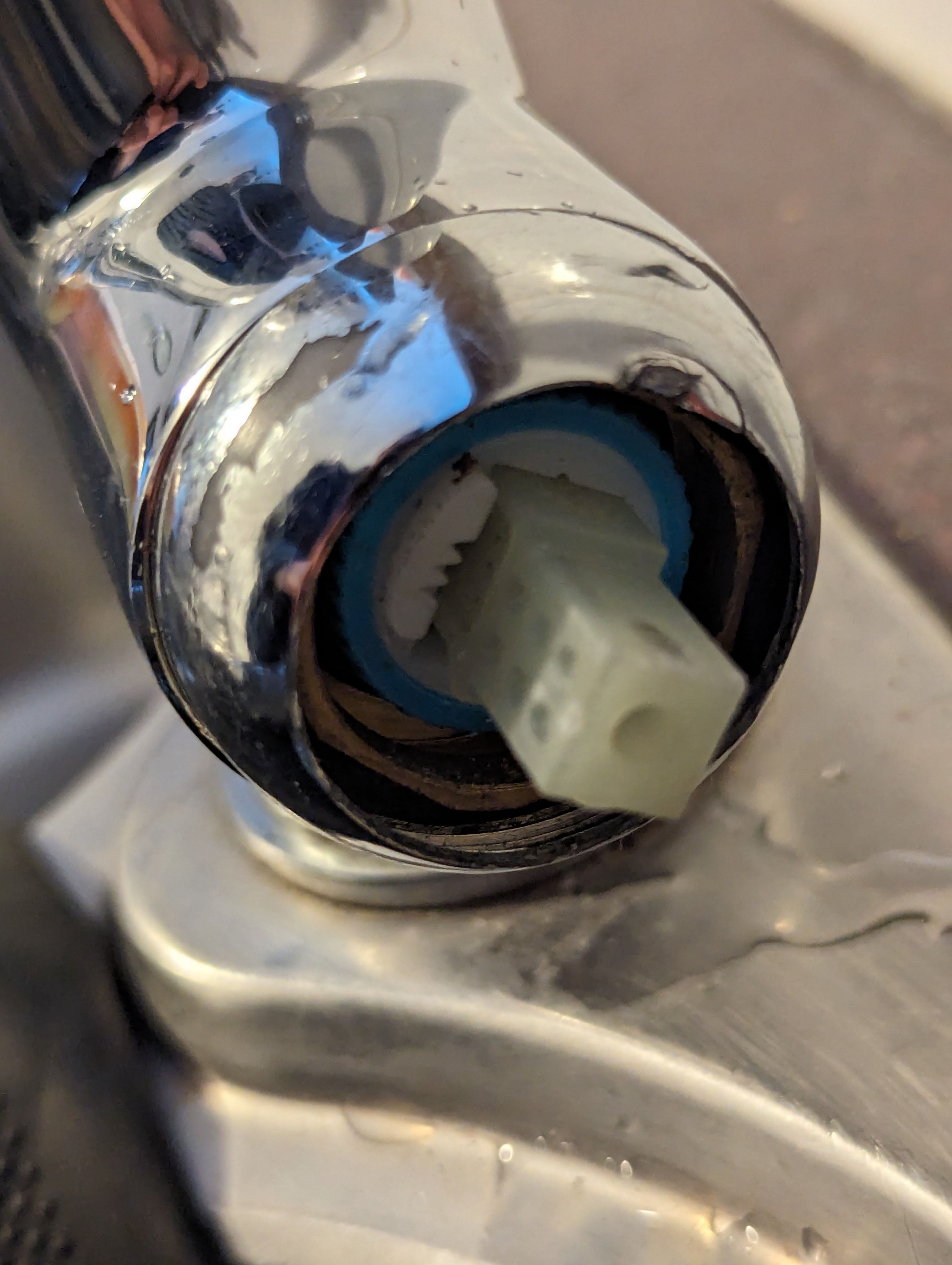 How to replace tap handles after threads... Bunnings community