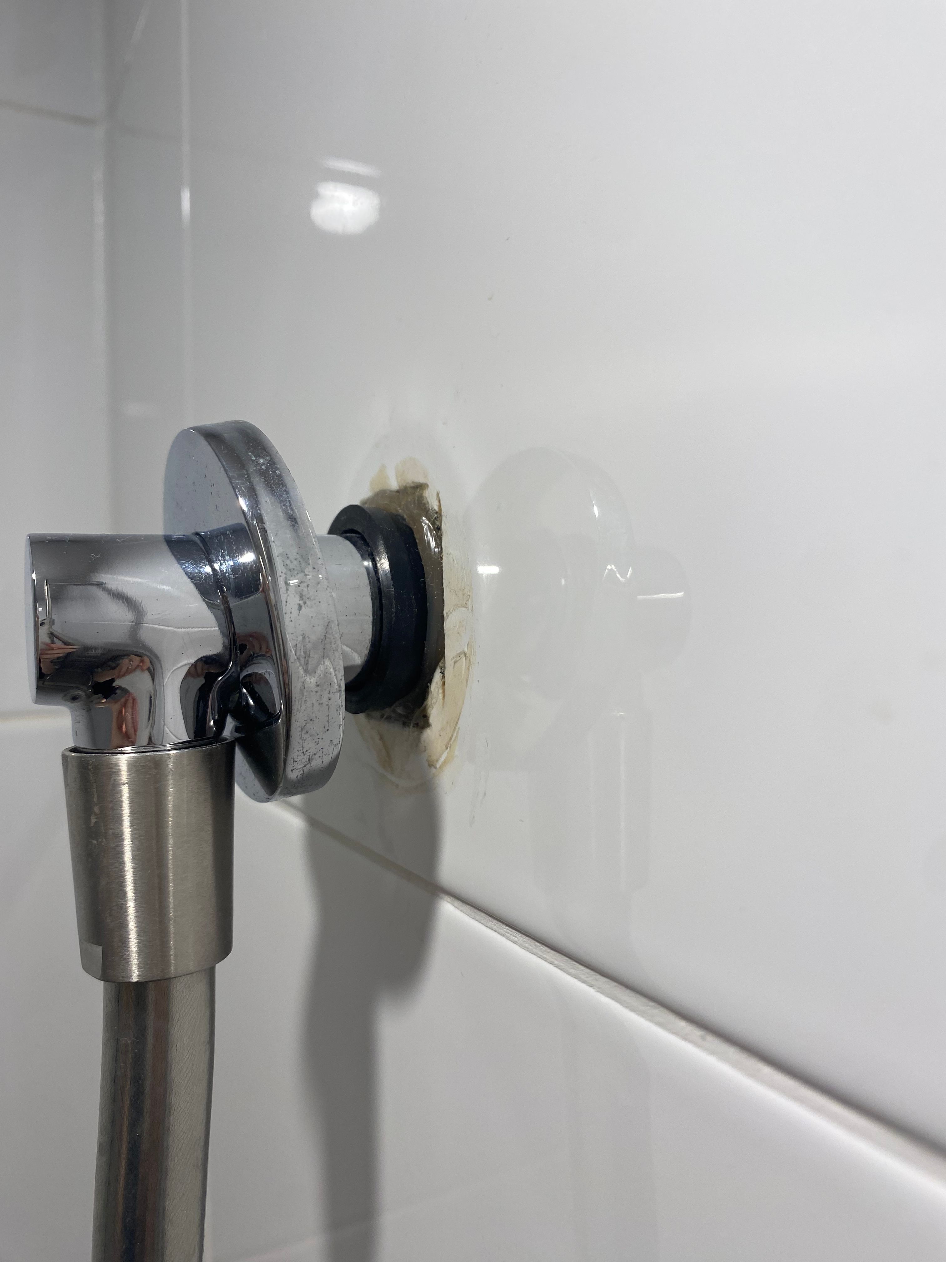 How to remove shower water outlet head? Bunnings community