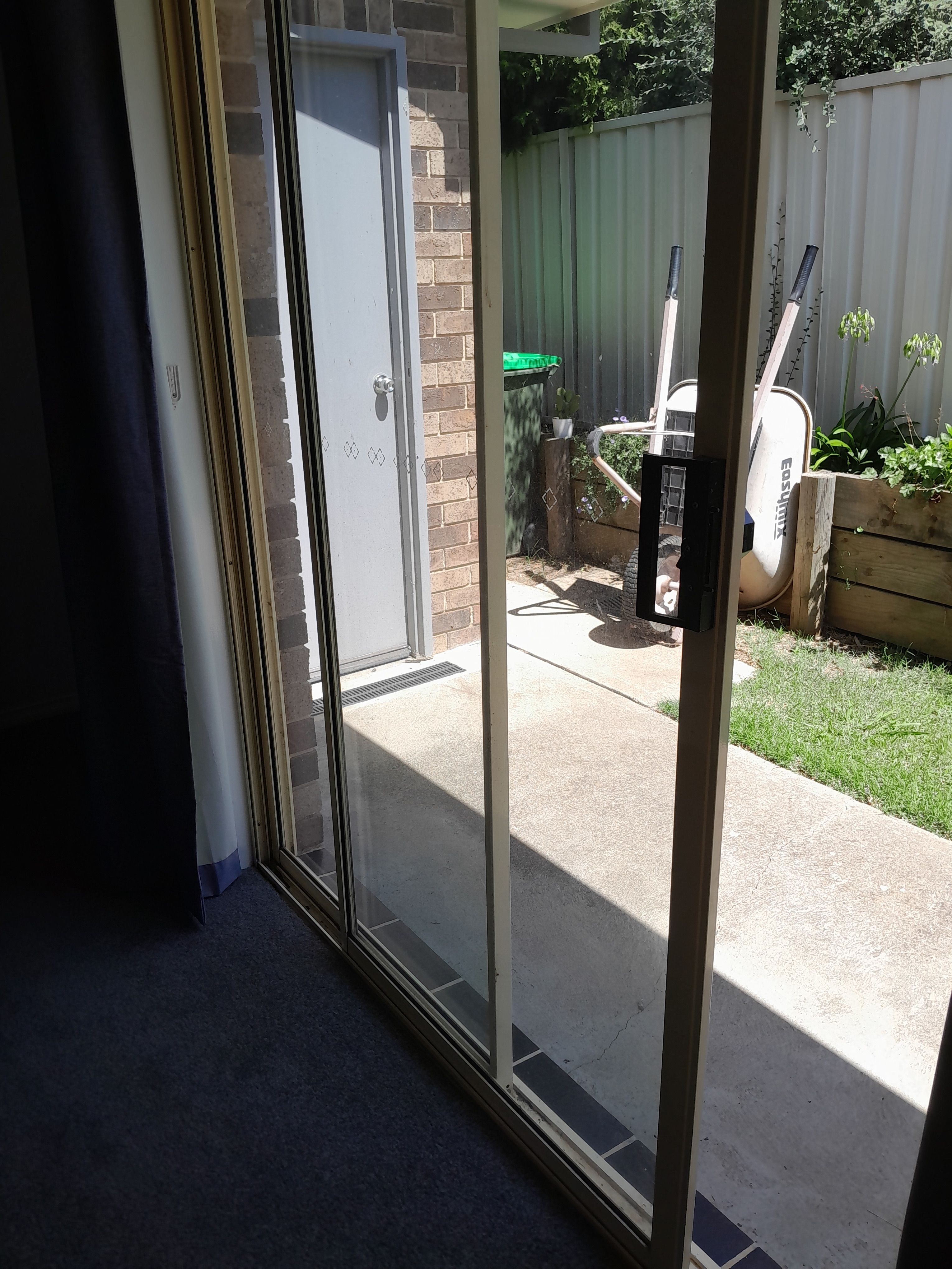 How to remove sliding doors to replace r... Bunnings community