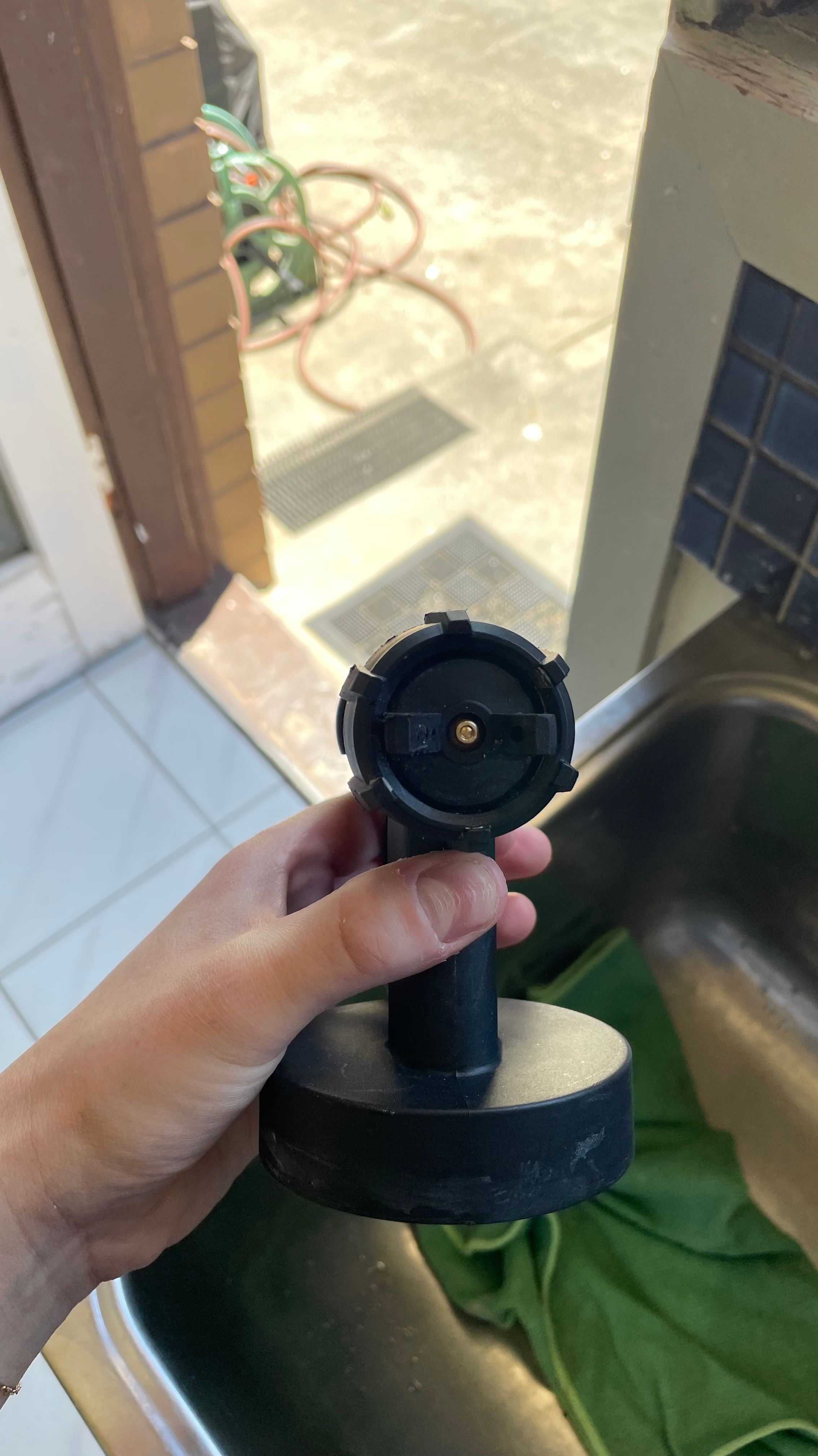 How to loosen Ozito spray gun air cap no... Bunnings community