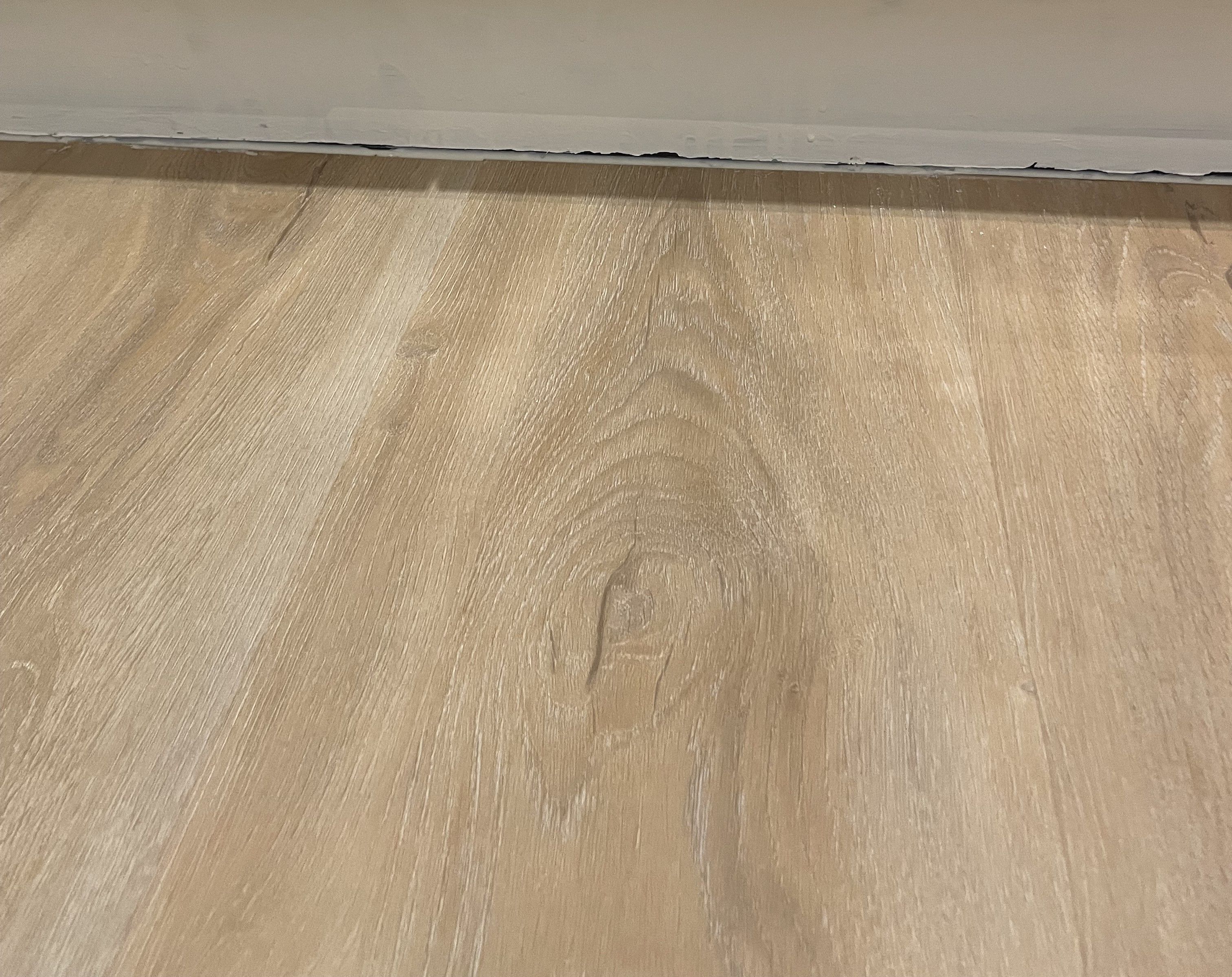 How to paint kickboard under kitchen cup... Bunnings community