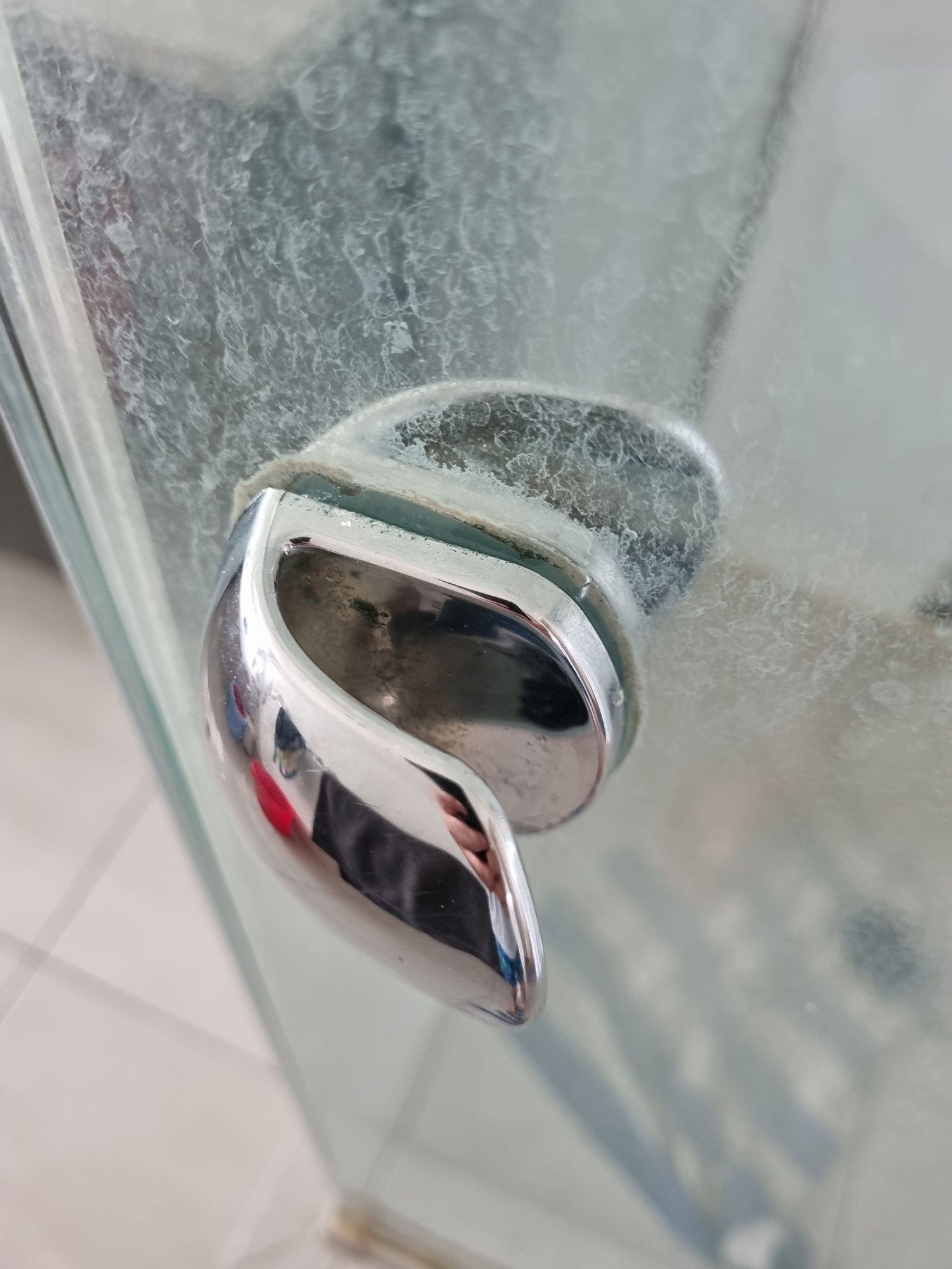 How to reattach shower screen's handle? Bunnings community
