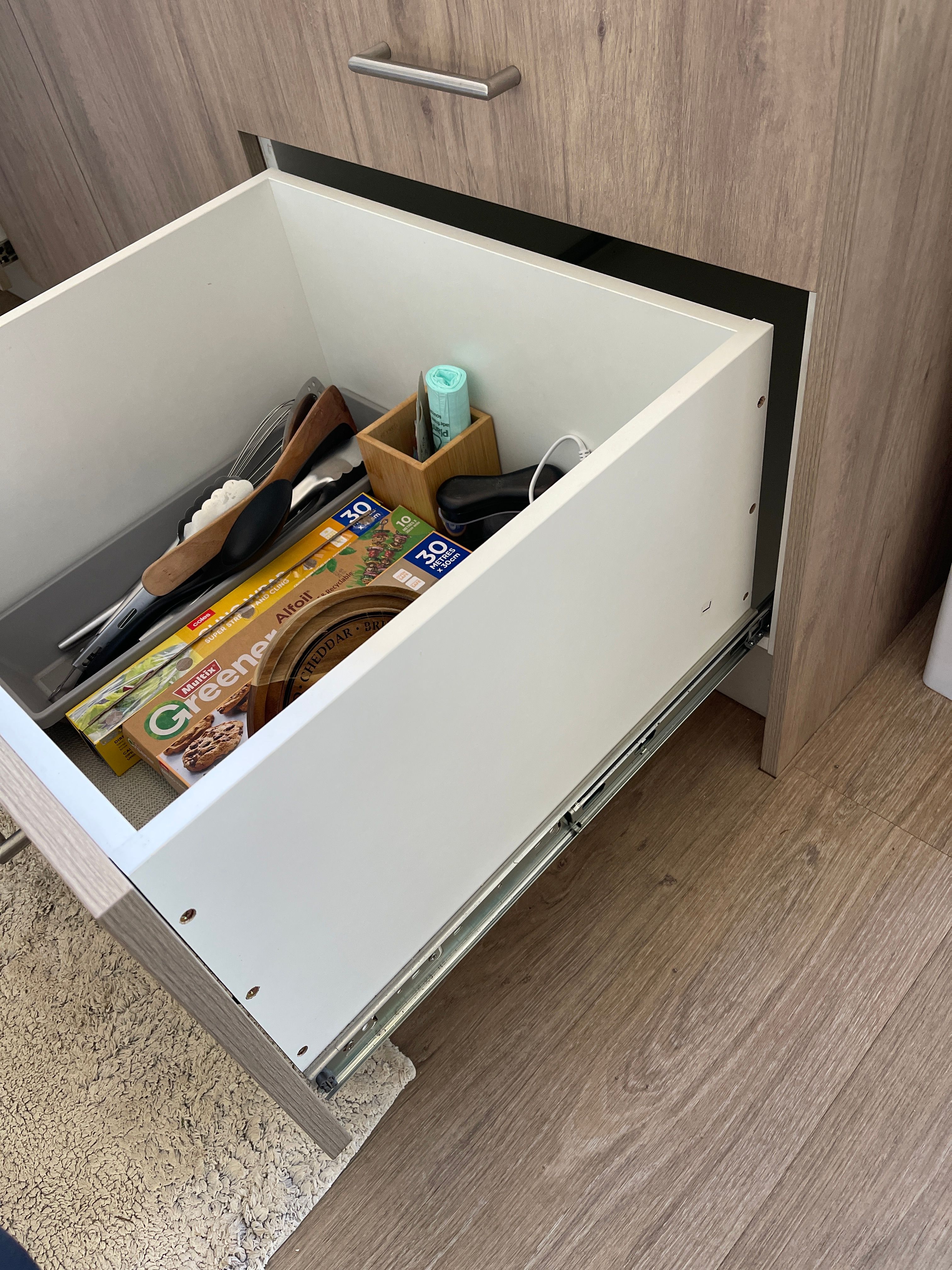 How to remove drawer that doesn't have l... Bunnings community