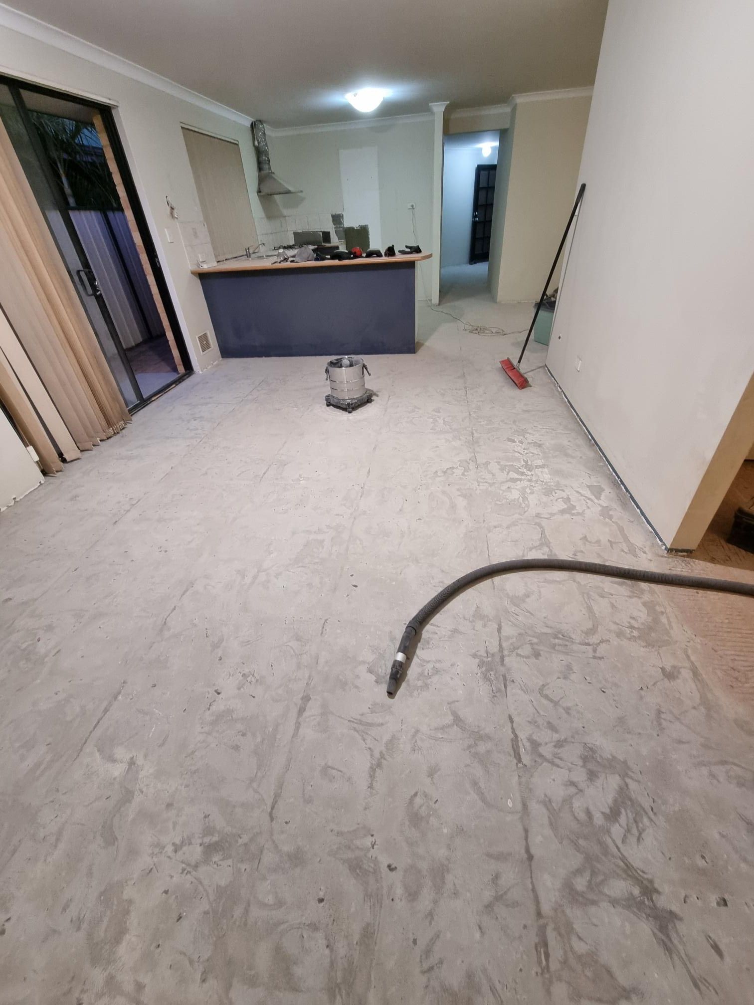 How to lay 600x600 Porcelain tiles on im... Bunnings community