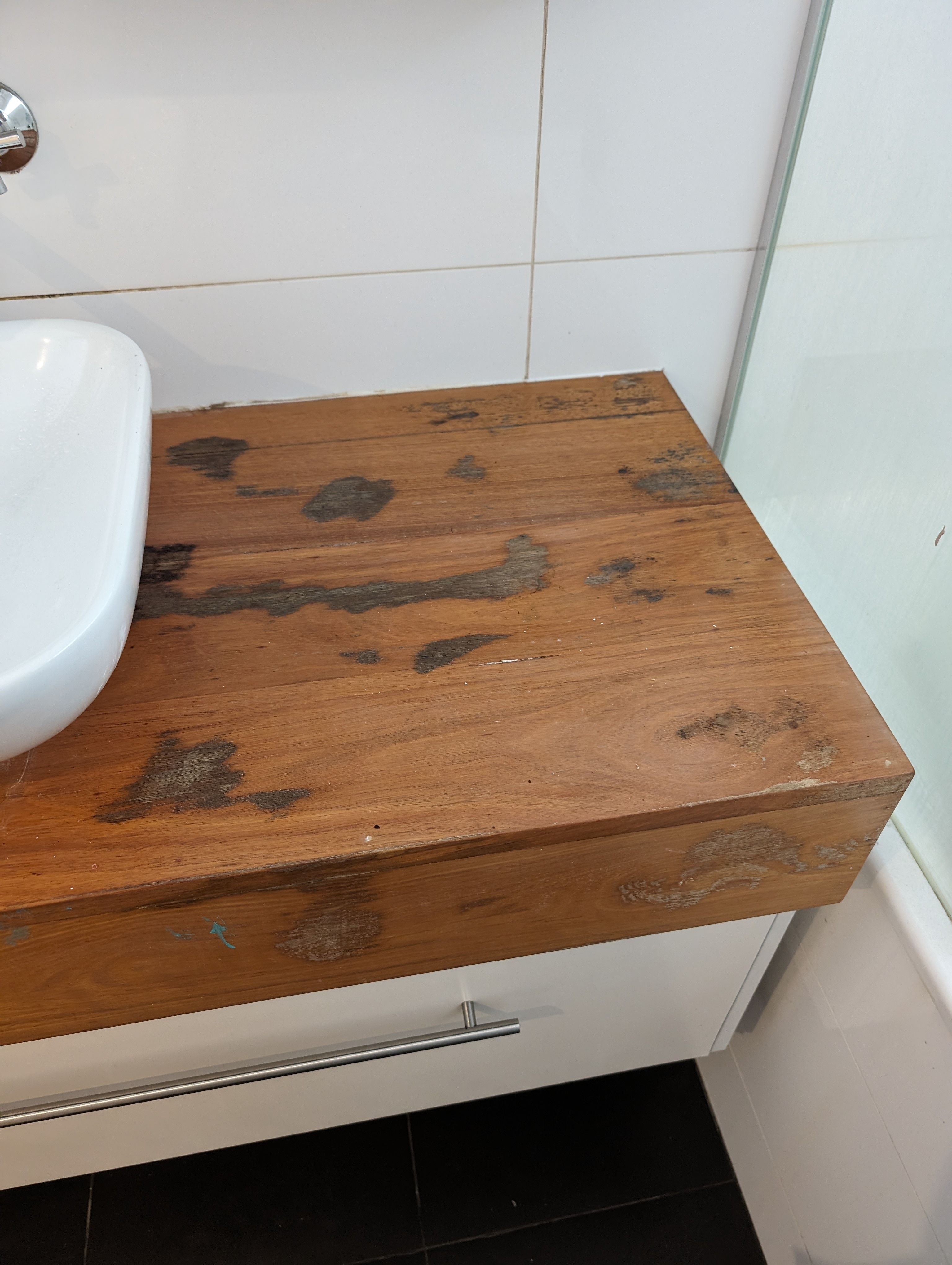 How to restain a timber bathroom vanity... Bunnings community