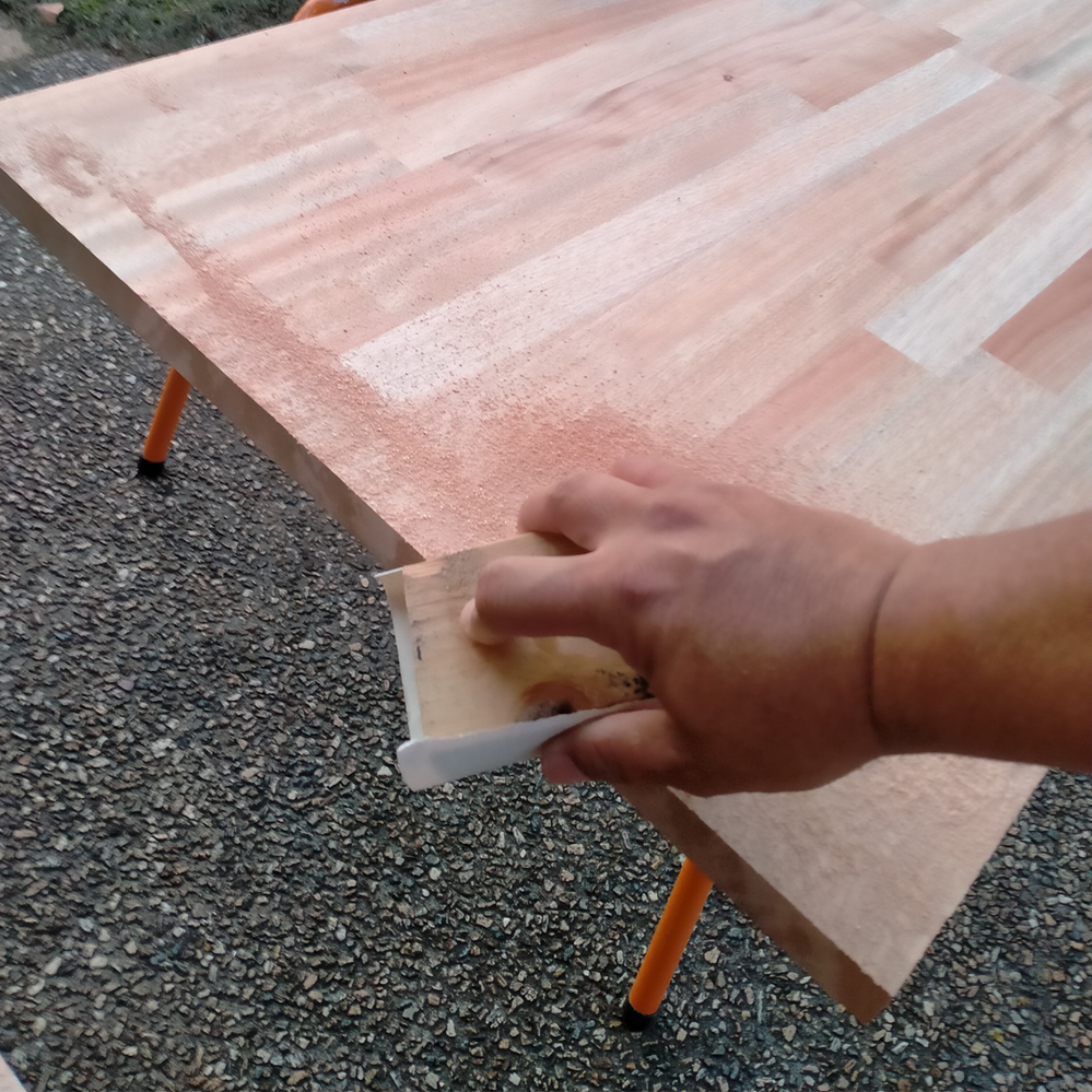 Step 4.4 Sand cut edge of benchtop.png