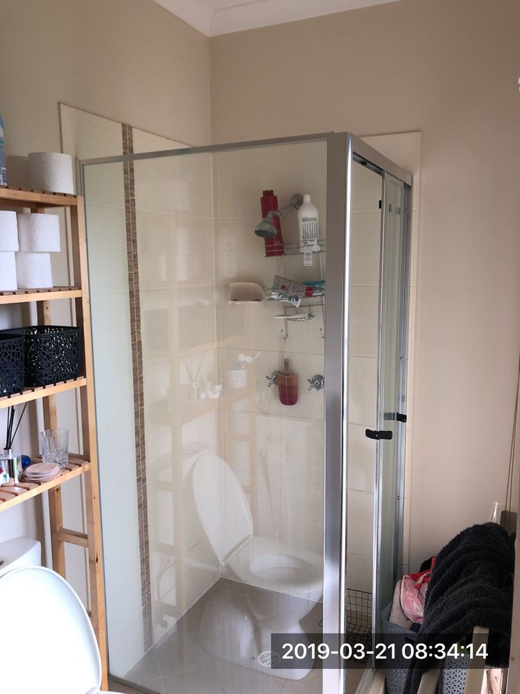 Bathroom 1 photo.jpeg