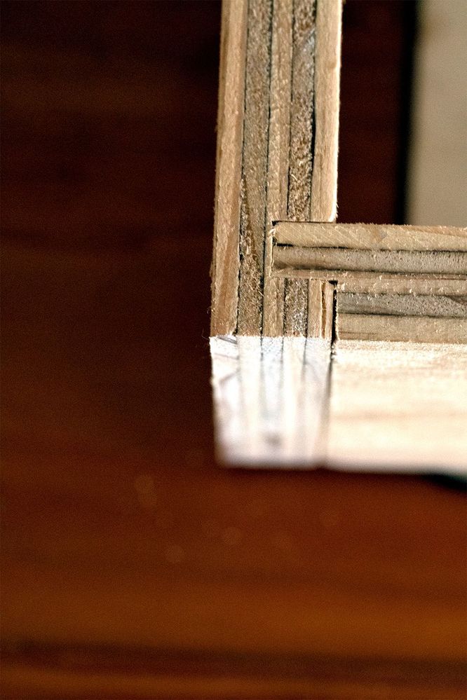 Tongue and Dado joint in plywood