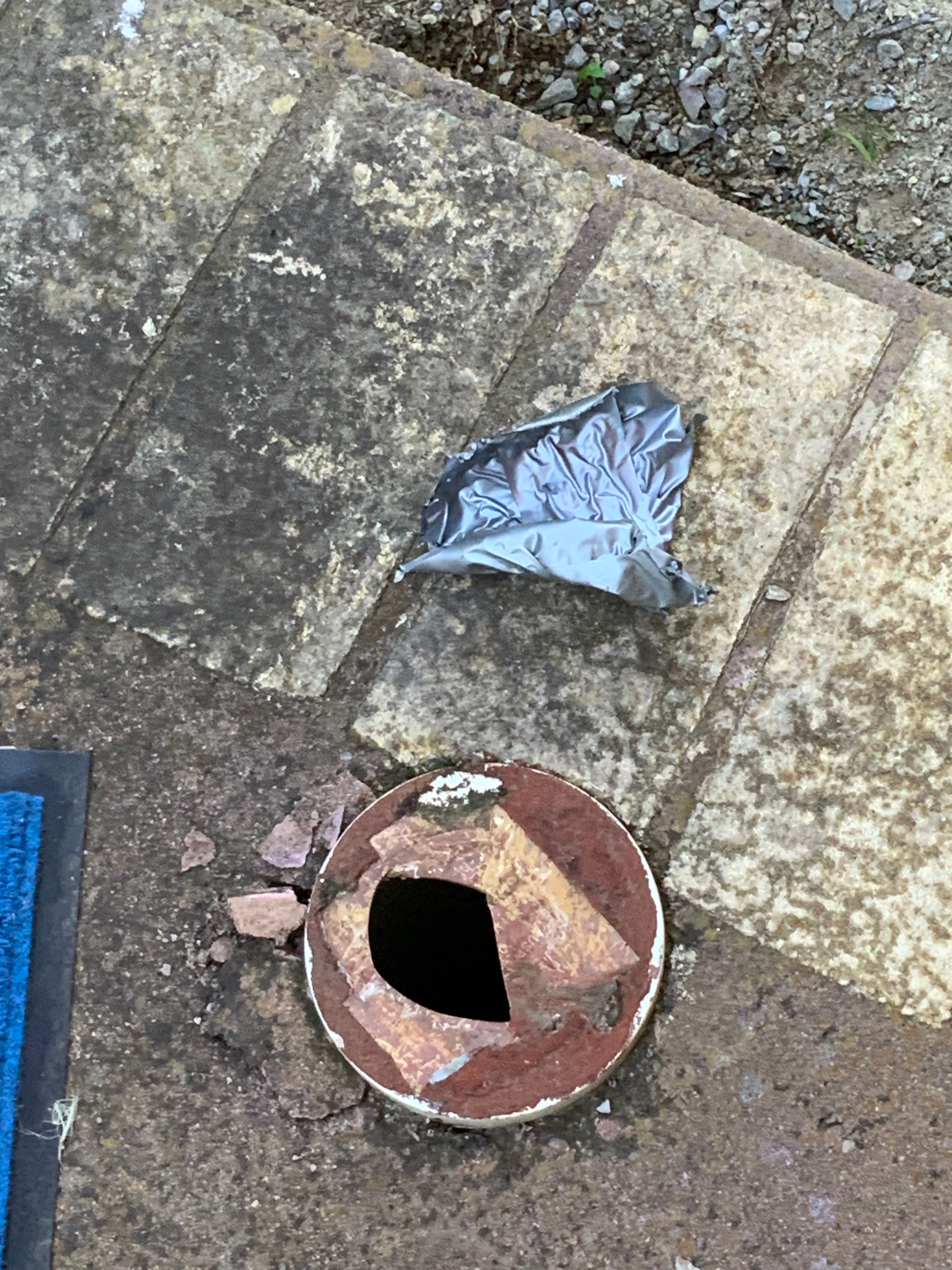 How to fix a broken sewer pipe cover? Bunnings community