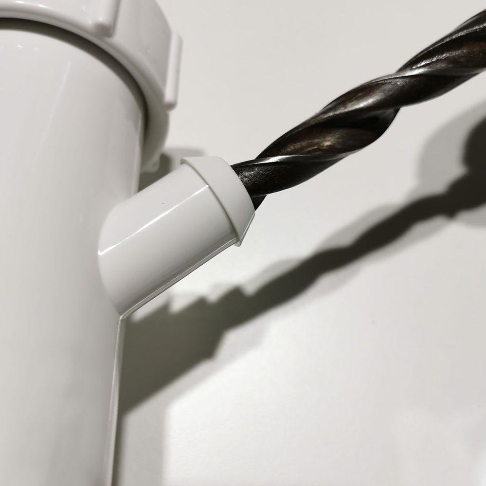 4.4 Drilling out spigot.jpg