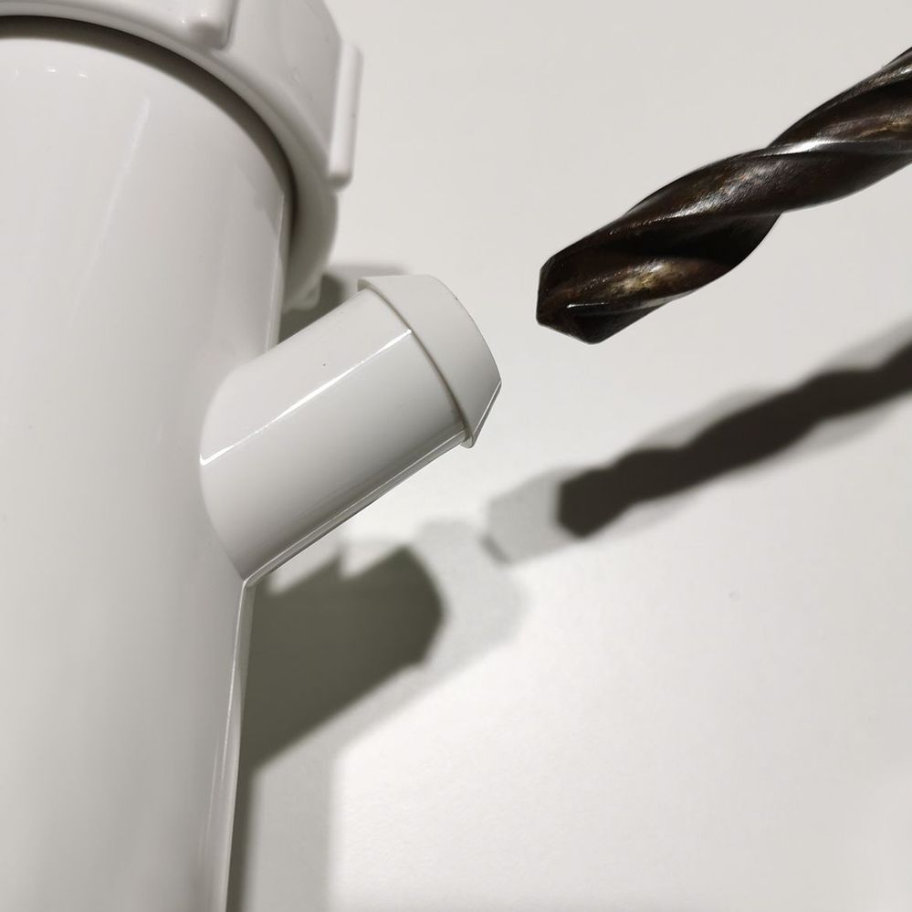 4.3 Placing drill bit in spigot.jpg