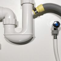 5.4 Hoses connected.jpg
