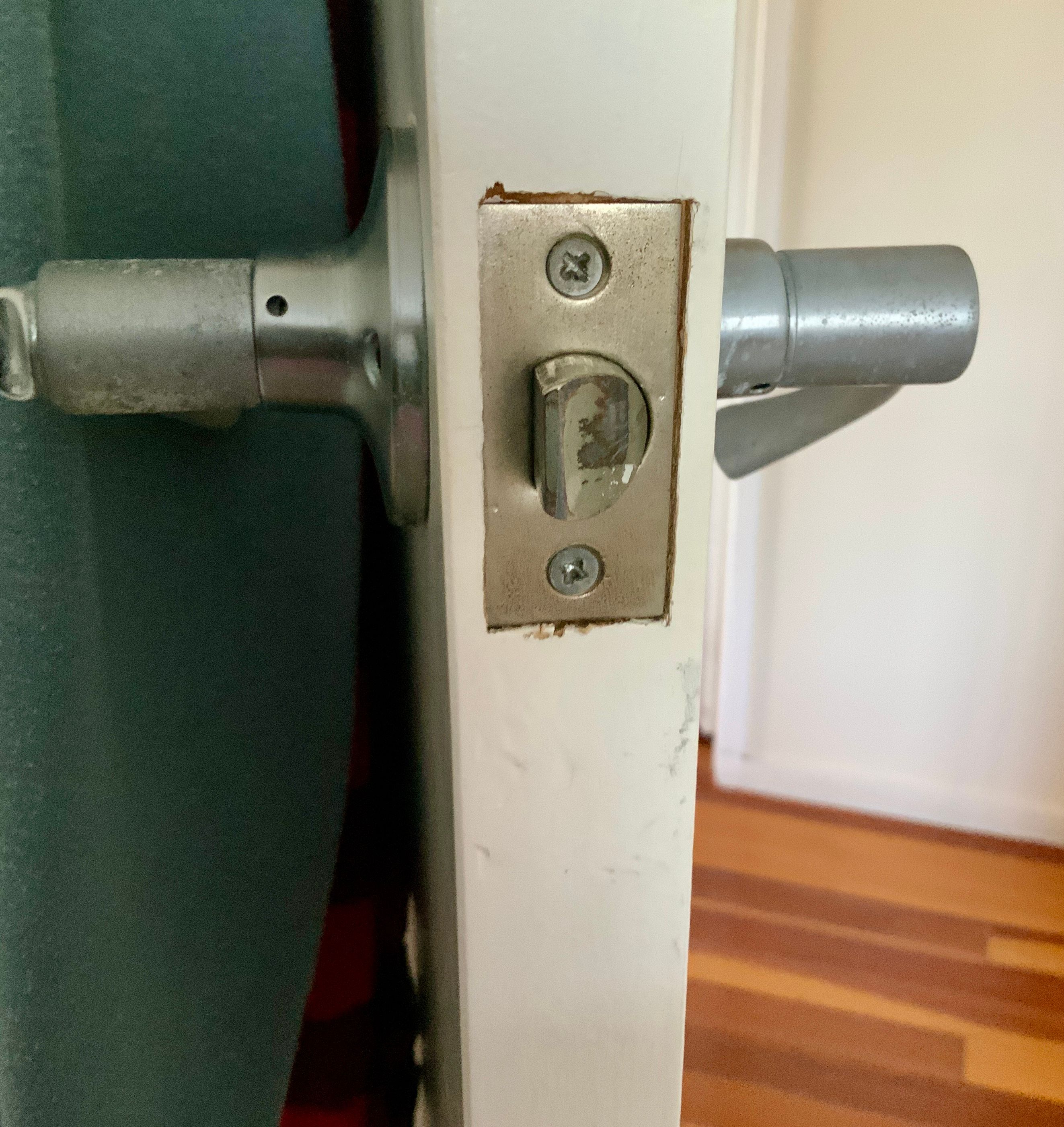 Solved How do i fix a broken hole for door latc... Bunnings