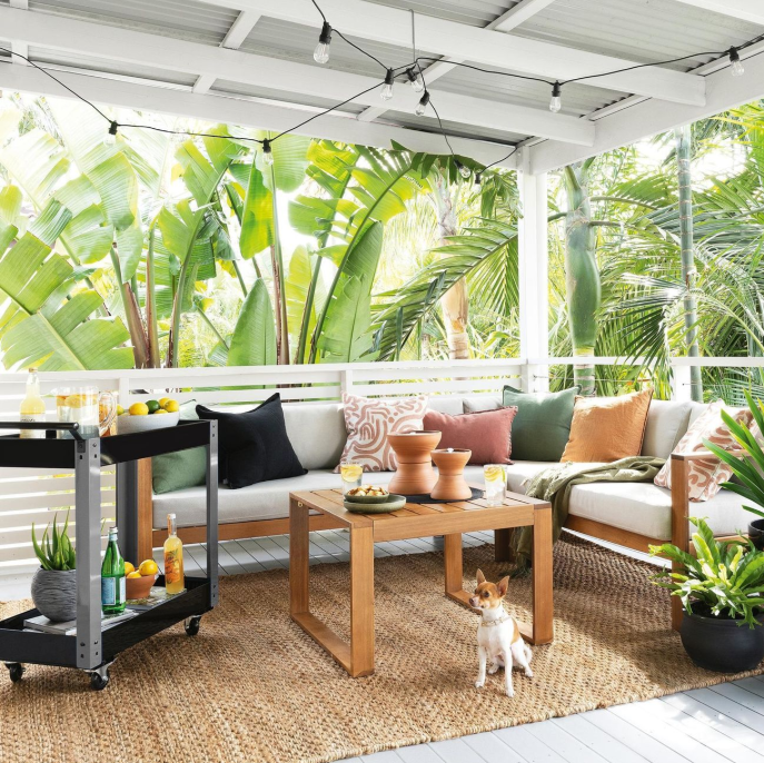 Custioned furniture.png