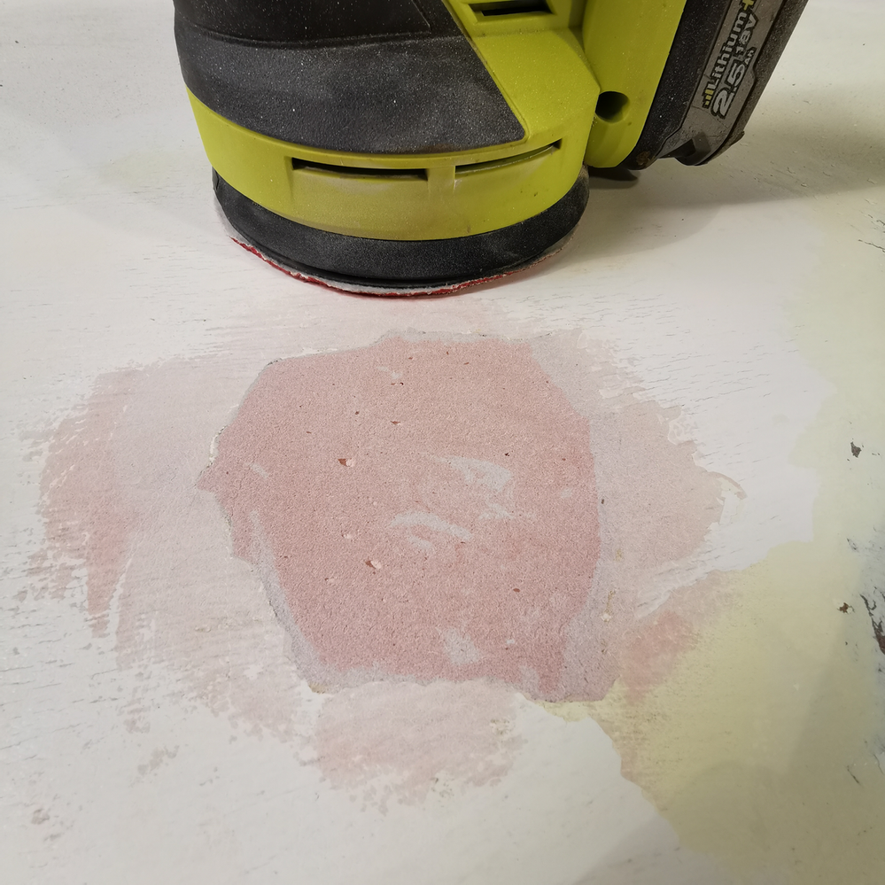 5.2 Sanding bog with 120-grit sandpaper.png