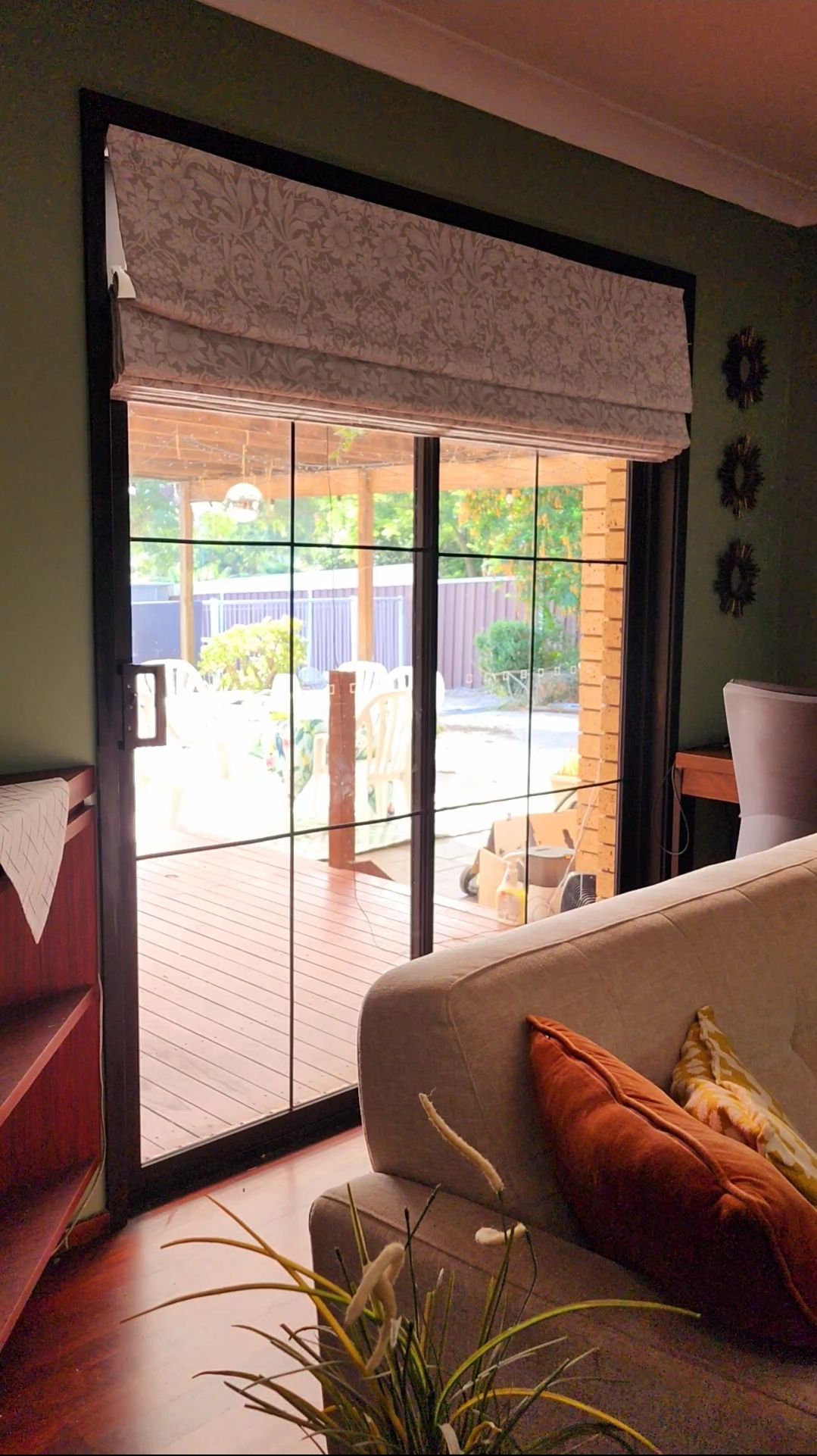 Sliding door makeover using spray paint Bunnings community