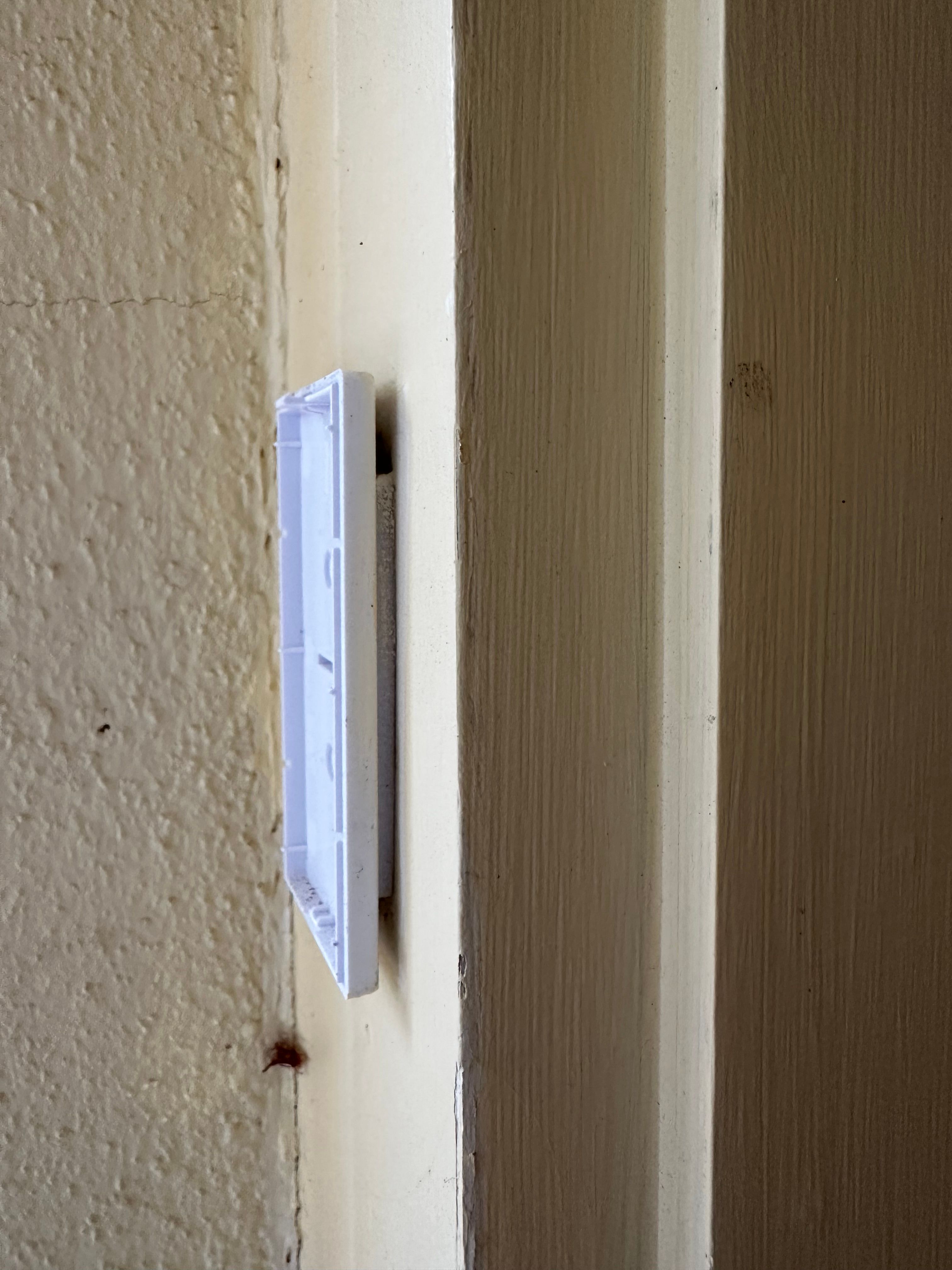 How do I remove the base plate of the do... Bunnings community