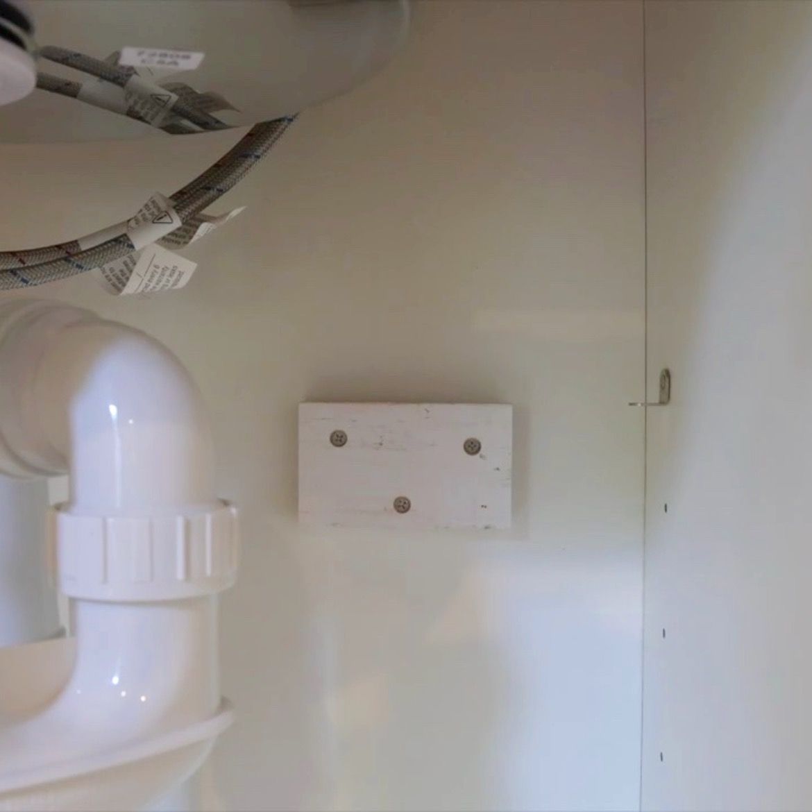 How to assemble and install laundry cabi... Bunnings community