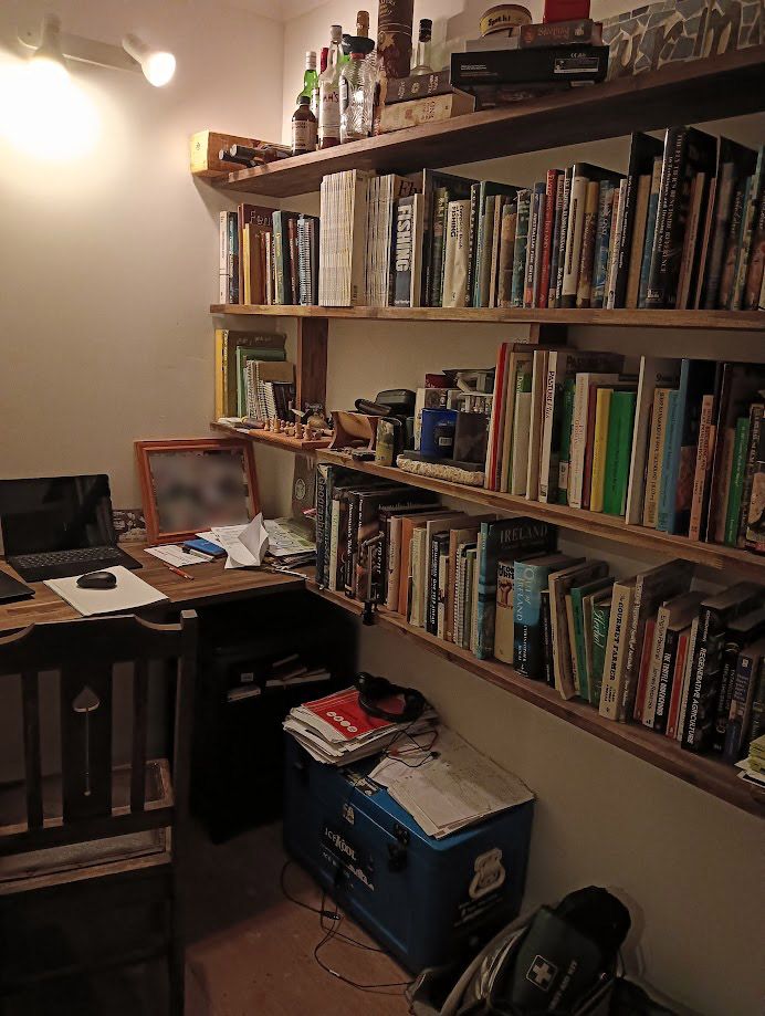 Custom floating shelves and desk Bunnings community